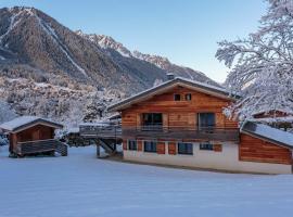 Chalet De L'ours - Chamonix All Year，位于夏蒙尼-勃朗峰的酒店