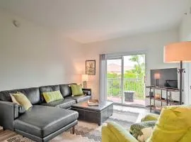 Airy Fort Myers Condo about 4 Mi to Beach!