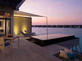 Kuredhivaru Resort and Spa - Maldives，位于马纳杜岛的酒店