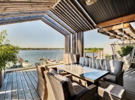 Arcachon - Aiguillon - T5 Charmant avec Terrasse, Parking Sécurisé et WiFi - FR-1-319-404，位于阿卡雄的酒店