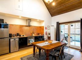 Convent Franklin - Martina Unit，位于Franklin的酒店