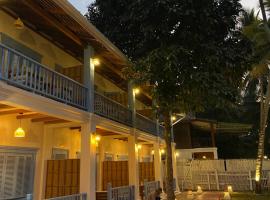 Sadakham Hotel，位于琅勃拉邦Wat Mai Suwannapumaram附近的酒店