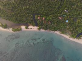 吉曼自由海滩度假村 ，位于帕西库达的酒店