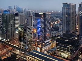 Novotel Bangkok Ploenchit Sukhumvit，位于曼谷帕度万的酒店