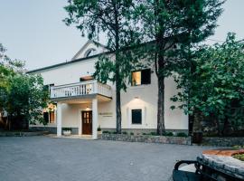 Villa Degenia，位于斯维蒂尤拉伊的酒店