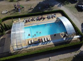 Kompleks wypoczynkowy, GLAMPING Róża Wiatrów，位于达洛科的酒店