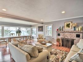 Waterfront Cottage on Sawmill Bay with Deck!，位于克莱顿的Spa酒店