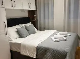 Real Apartment Banovci