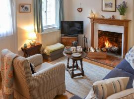 Lavenham Red Brick Cottage，位于拉文纳姆的度假屋