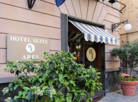 Hotel Suite Ares，位于那不勒斯莫洛-贝维雷洛的酒店