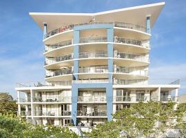 Scarborough Beach Resort Queensland，位于斯卡伯勒的浪漫度假酒店