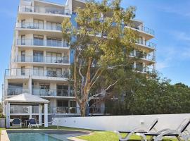 Scarborough Beach Resort Brisbane，位于斯卡伯勒的酒店