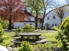 Denkerhof Ferienwohnung Sodalith，位于Reußenköge的酒店