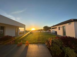 Serenity Azores - Casa da Aldeia，位于Nordestinho的别墅