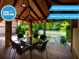 Hársfa Nyaraló Szarvas，位于索尔沃什的酒店