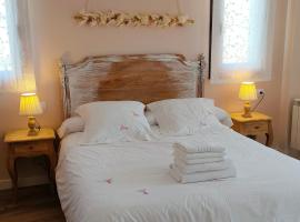 Apartamentos Antonia，位于Cuzcurrita-Río Tirón的酒店