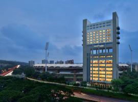 Courtyard by Marriott Navi Mumbai，位于纳威孟买DY Patil Cricket Stadium附近的酒店