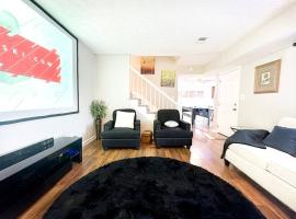 Cute 2 bedroom Crib with Home theater & Games!，位于列克星敦的酒店