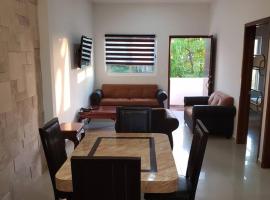 Condo Monaco en Sabalo Country，位于马萨特兰的酒店