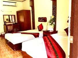 Mitkhoonyoum Hotel，位于Ban Khun Yuam的酒店