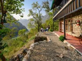 Neemrana's Glasshouse on the Ganges