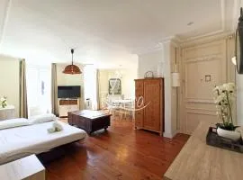 万岁里维埃拉弗洛里安街5号公寓