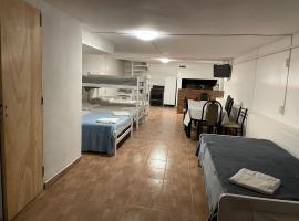 Departamento Loft hasta 10 personas，位于巴拉那的酒店