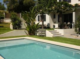 Logement près d'Ajaccio avec piscine，位于Peri的别墅