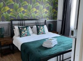 LilyRose Hotel，位于惠特比的酒店