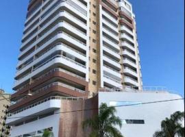 Apartamento novo Vila Guilhermina，位于大普拉亚的酒店