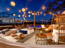 Plant City Home and Guest House with Outdoor Pool!