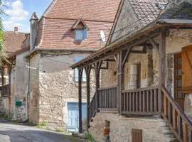 Amazing Home In Marcilhac Sur Célé