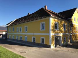 Ganzes Appartement in Seitenstetten，位于Seitenstetten Markt的酒店