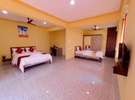Brit's Palace Goa，位于Agacaim的酒店
