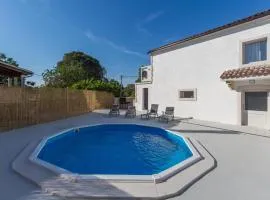 Adorable villa in Kringa with private pool