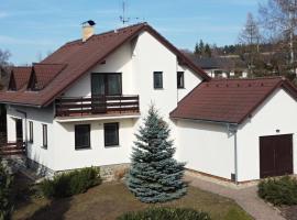Chalupa u golfu Kořenec，位于Kořenec的酒店