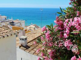 Burgau Charming House Loft，位于布尔高的酒店