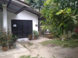 Layya Homestay，位于Pasir Mas的酒店