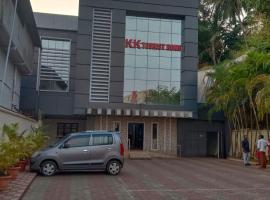 KK TOURIST HOME，位于坎努尔的酒店