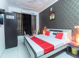 Villa Sixteen Hotel，位于阿姆利则的酒店