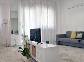 Tizi Apartments Corso Reginna，位于马奥莱的酒店