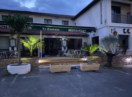 Le combalou，位于苏尔宗河畔罗屈埃福尔的酒店