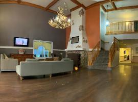 Grandstay Hotels & Suites，位于Waunakee的酒店