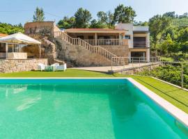 Casa da Barragem Douro，位于辛方伊什的度假屋