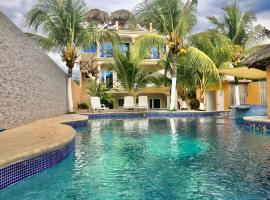 Hotel Nuevo Amanecer，位于Santa Rosa的酒店