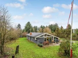 Pet Friendly Home In Spøttrup With Wifi