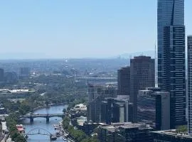 Pars apartments - Melbourne Quarter- unique View of city and Yarra