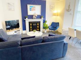 April Lodge Sail Away- 1Bed apartment close to the beach-Parking-Couples-Professionals-Contractors，位于伯恩茅斯的酒店