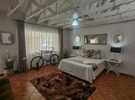 Zhantique Guest House 1- Unit 4