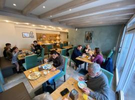 Vico's Hotel & Restaurant Asperg，位于阿斯佩格的酒店